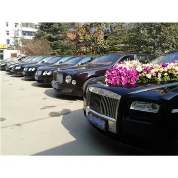 平?jīng)龌檐囎赓U全攻略 價格、服務(wù)與豪華選擇盡在企匯網(wǎng)